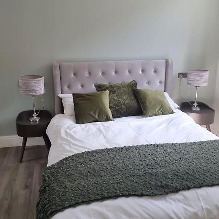 Jasmin Apartments - Luxury 1 & 2 Bedroom Units With Free Parking Bushey Eksteriør billede