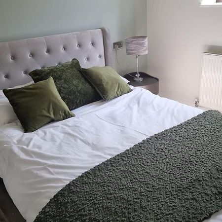 Jasmin Apartments - Luxury 1 & 2 Bedroom Units With Free Parking Bushey Eksteriør billede